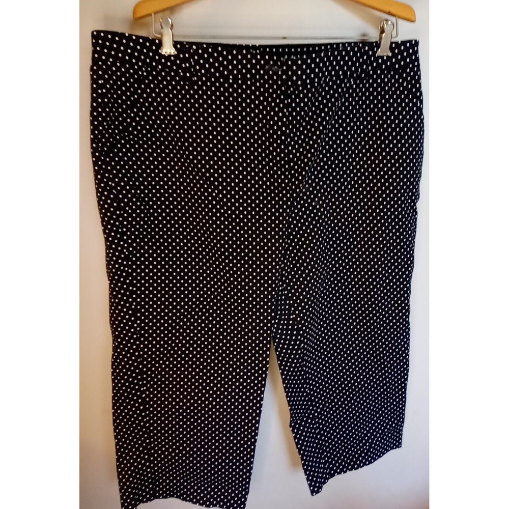 Larry Levine Woman Capri Women Size 20W Crop